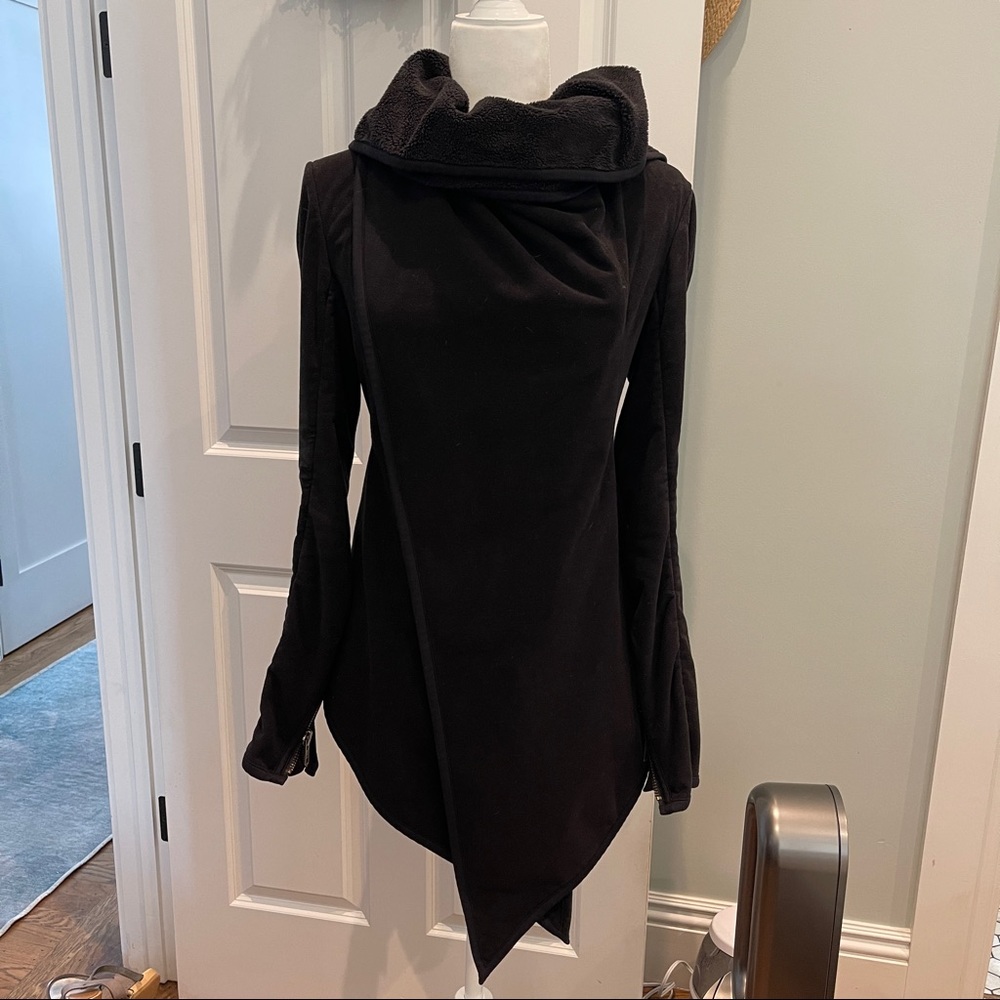 Lululemon fleece wrap cowl jacket US 4/6